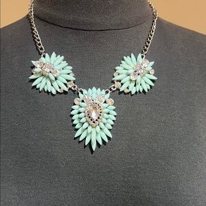 Elegant Silver and Mint Green Statement Necklace